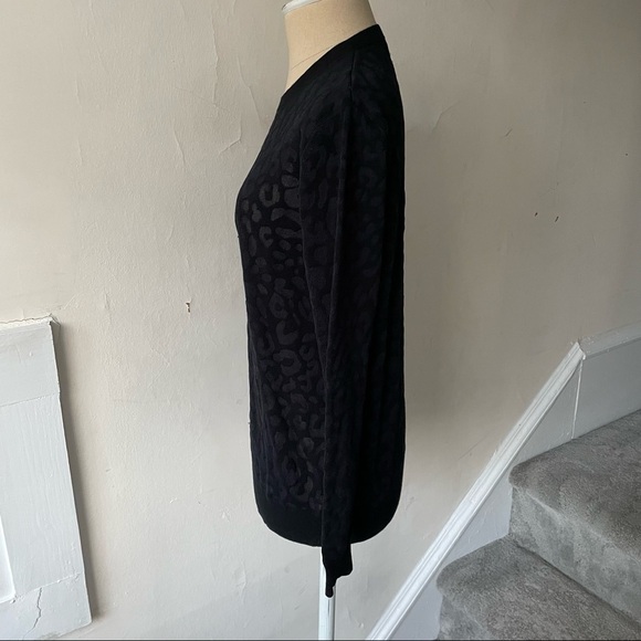 Theory Jaidyn P Exhibit Burnout Black Blue Animal Leopard Print Sweater EUC Sz S - Picture 6 of 9